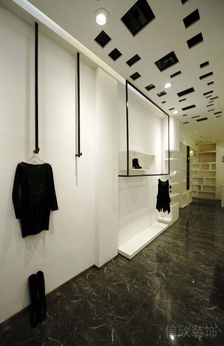 羅湖區服飾店裝修案例