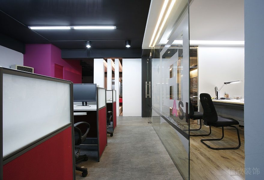 南山科技園現(xiàn)代辦公室裝修設(shè)計(jì)