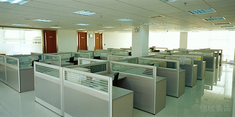 羅湖區(qū)暖色調(diào)辦公室裝修