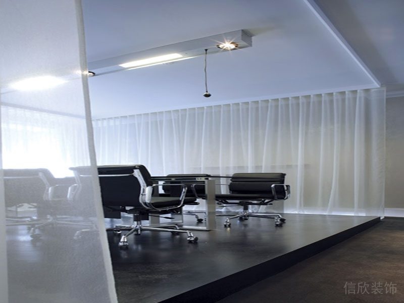 會(huì)議室裝修地面抬高