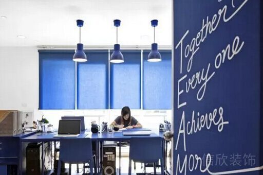 英文教培機(jī)構(gòu)復(fù)古墻體涂鴉設(shè)計(jì)