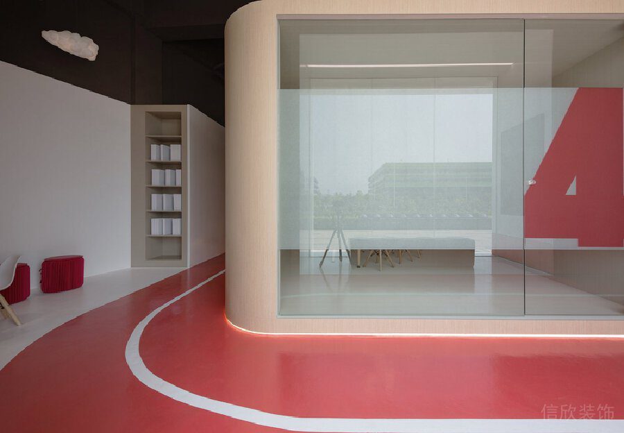 深圳市少兒培訓(xùn)機(jī)構(gòu)裝修設(shè)計(jì)教室玻璃隔斷