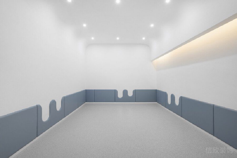 簡約風半墻軟包裝修效果圖