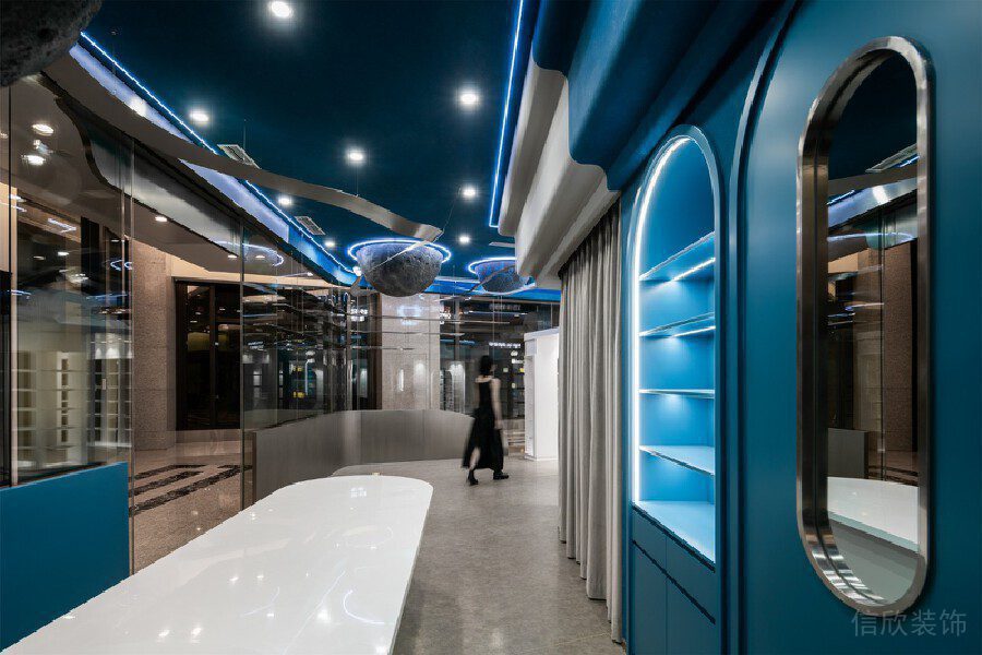 弧形過道科技金屬感未來科技風(fēng)裝修設(shè)計(jì)