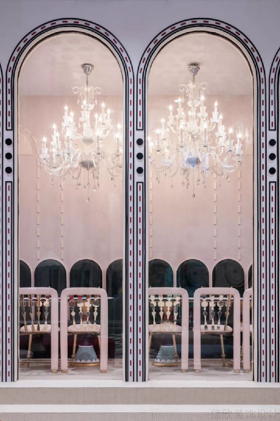 宮廷風(fēng)辦公室培訓(xùn)機(jī)構(gòu)休息區(qū)水晶天花吊頂