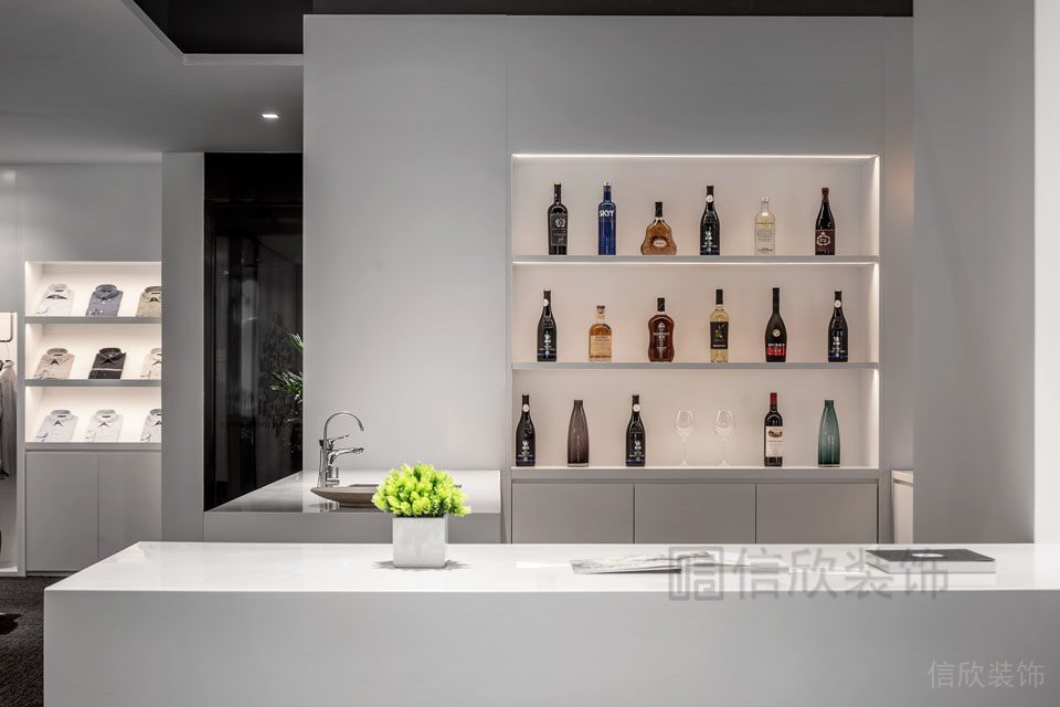 茶水吧臺純白墻體內(nèi)嵌式收納柜創(chuàng)意店鋪裝潢樣板間全屋定制售樓中心效果圖