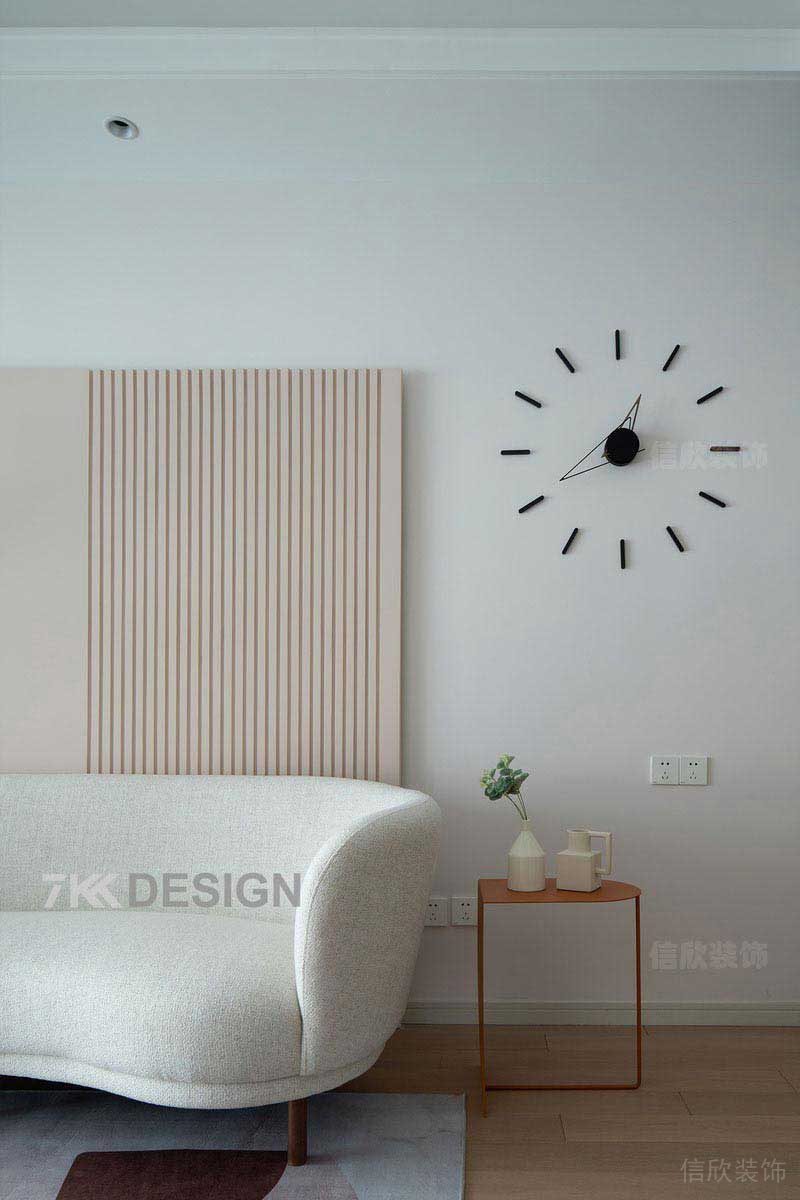 簡約北歐風(fēng)公寓客廳邊幾