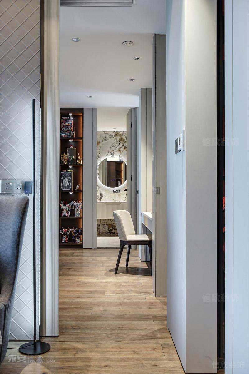 家庭過(guò)道門到頂?shù)脑O(shè)計(jì)裝修圖