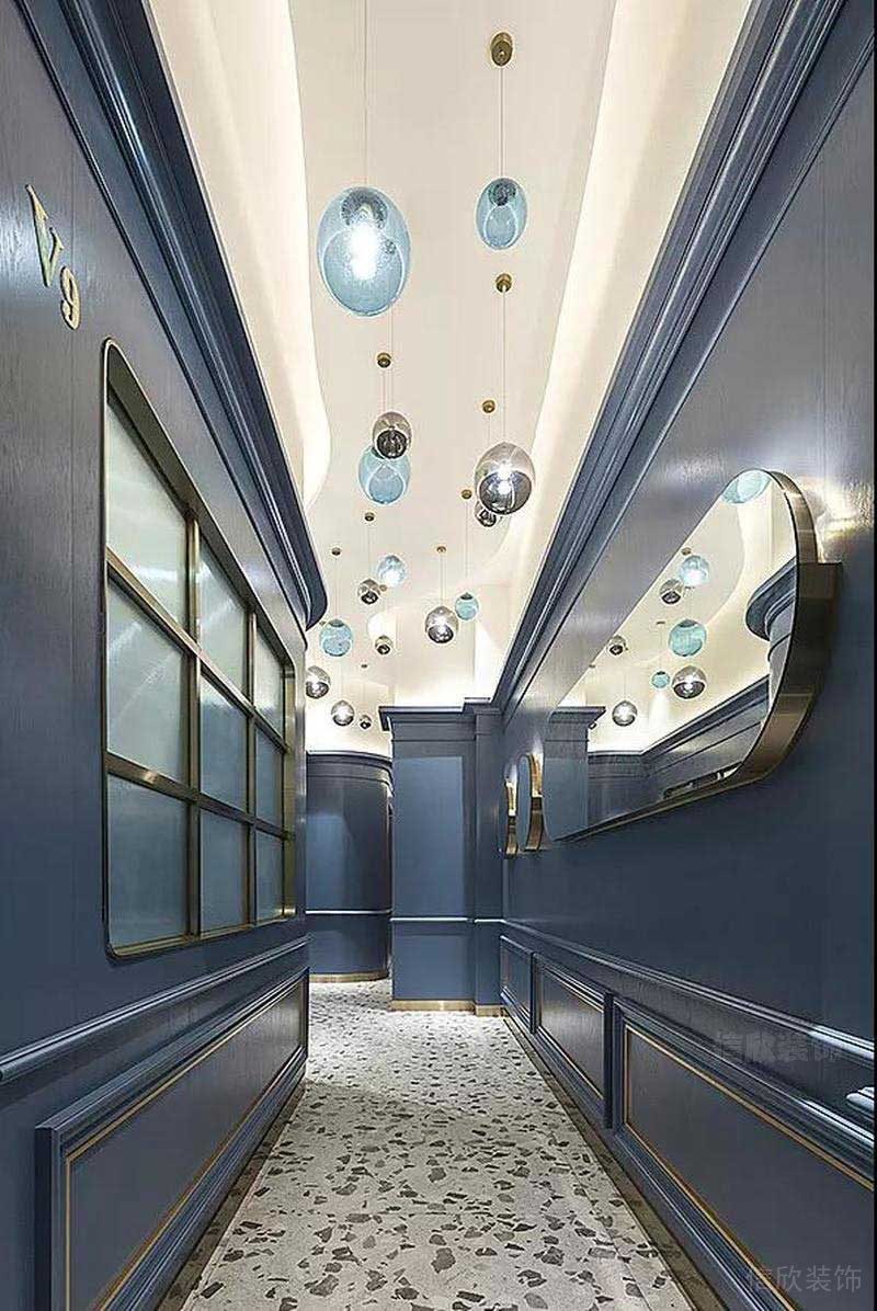 歐式藍色墻面墻板設(shè)計方案