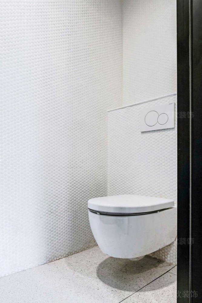 衛(wèi)生間懸空式馬桶設(shè)計圖