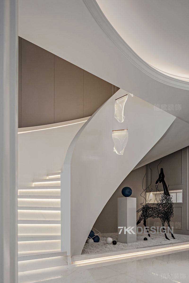 現(xiàn)代風(fēng)格辦公空間藝術(shù)樓梯