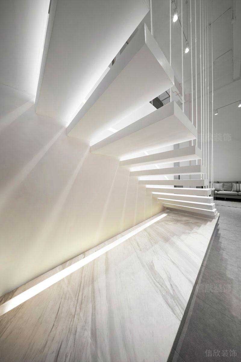 現(xiàn)代時(shí)尚風(fēng)辦公室樓梯