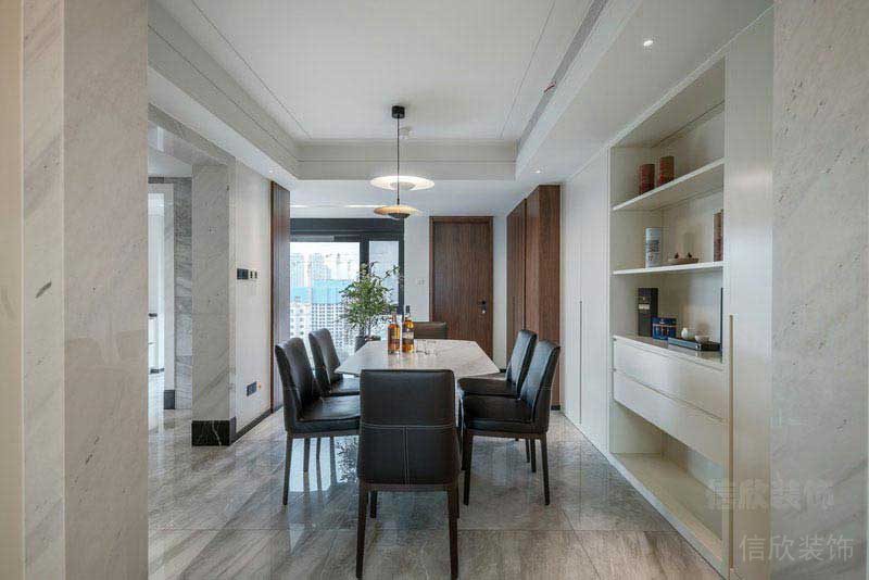 新居現(xiàn)代簡約風(fēng)餐廳效果圖(2)