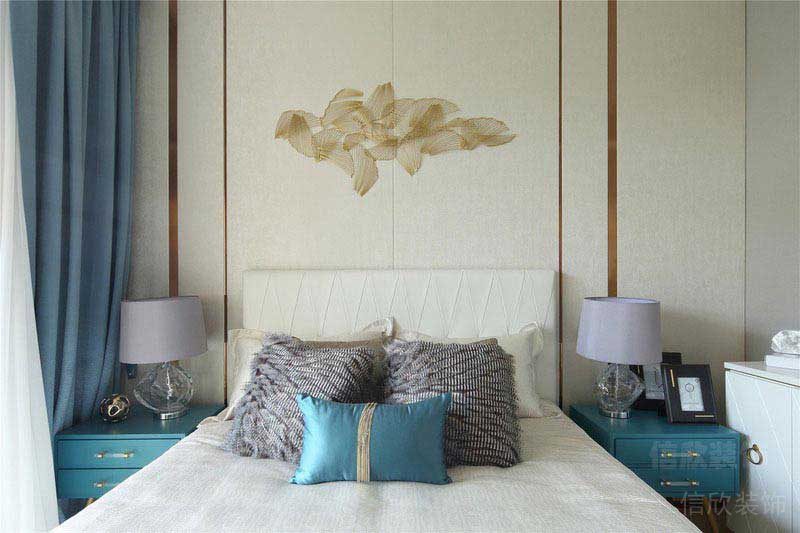 新居現代輕奢風主臥背景墻效果圖(2)