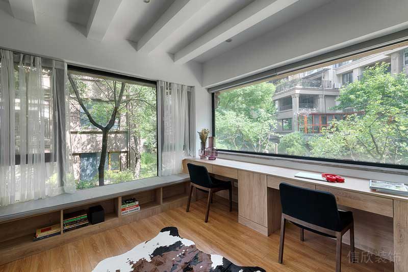 深圳羅湖北歐簡約風(fēng)家庭全包裝修施工案例書房