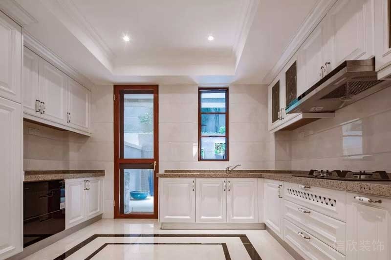 深圳寶安碧桂園簡(jiǎn)歐風(fēng)格別墅樣板間設(shè)計(jì)廚房 深圳寶安碧桂園簡(jiǎn)歐風(fēng)格別墅樣板間設(shè)計(jì)廚房