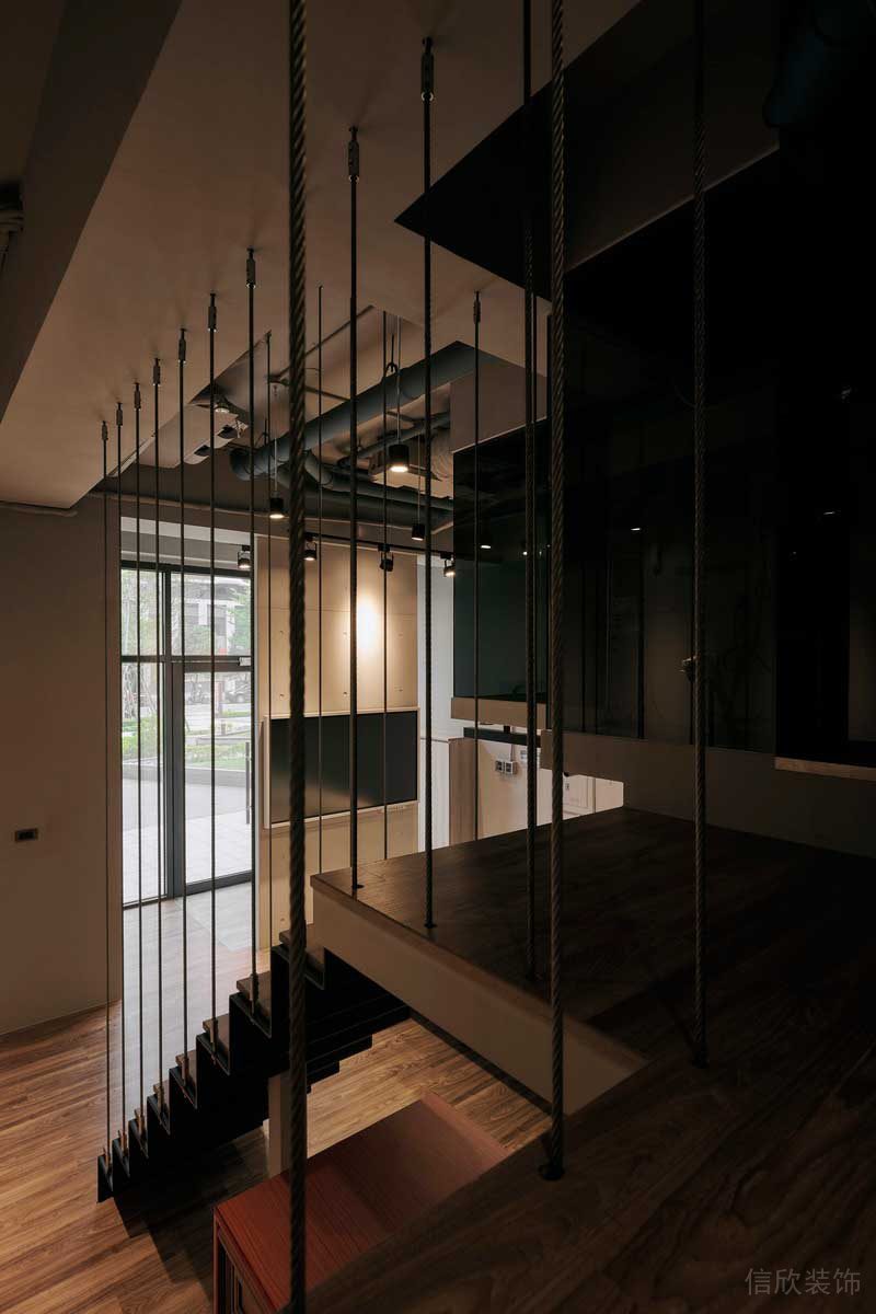 深圳寶安區(qū)工業(yè)風辦公室裝修天花 深圳寶安區(qū)工業(yè)風辦公室裝修天花