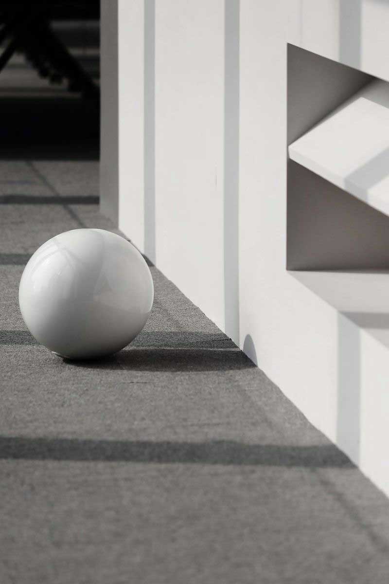 深圳龍華大浪極簡風格辦公室裝修過道地面鋪設 深圳龍華大浪極簡風格辦公室裝修過道地面鋪設