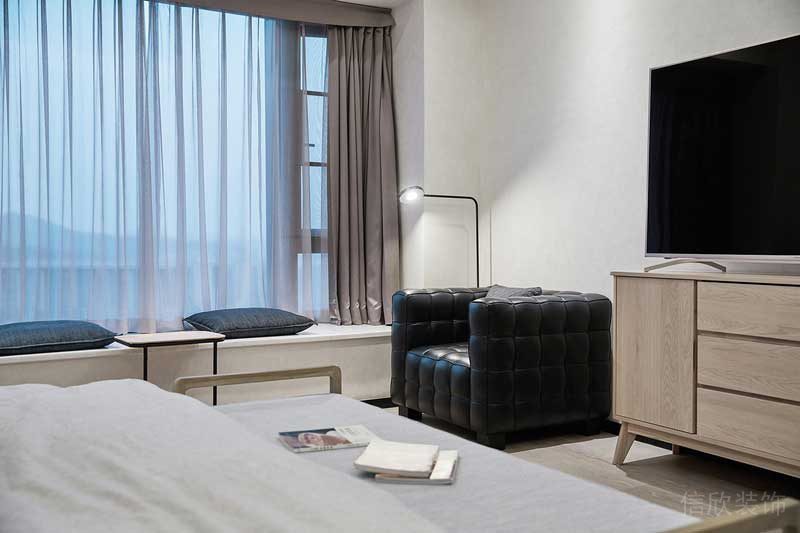 深圳龍崗區(qū)黑白灰極簡風(fēng)家居裝修竣工實景圖主臥家具 深圳龍崗區(qū)黑白灰極簡風(fēng)家居裝修竣工實景圖主臥家具