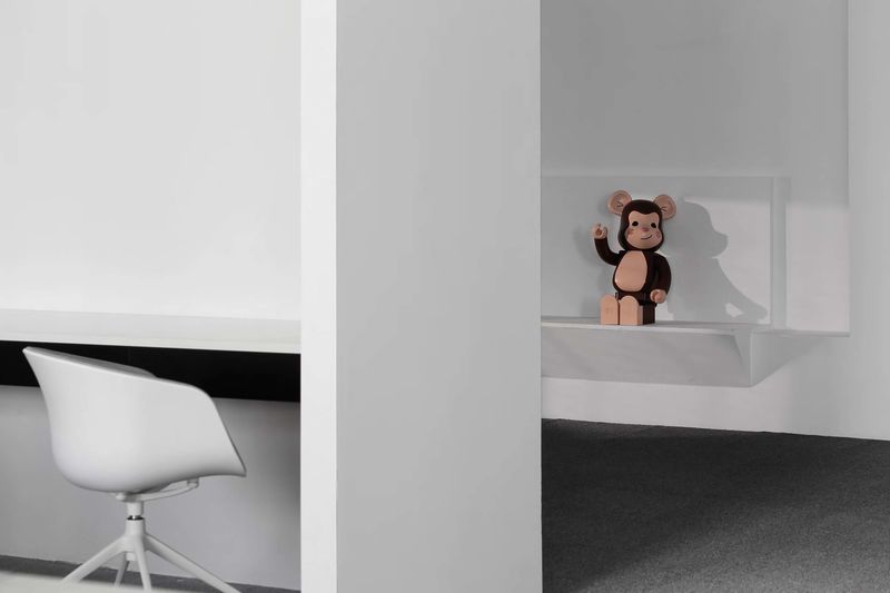 深圳龍華大浪極簡風格辦公室裝修走廊采光效果 深圳龍華大浪極簡風格辦公室裝修走廊采光效果