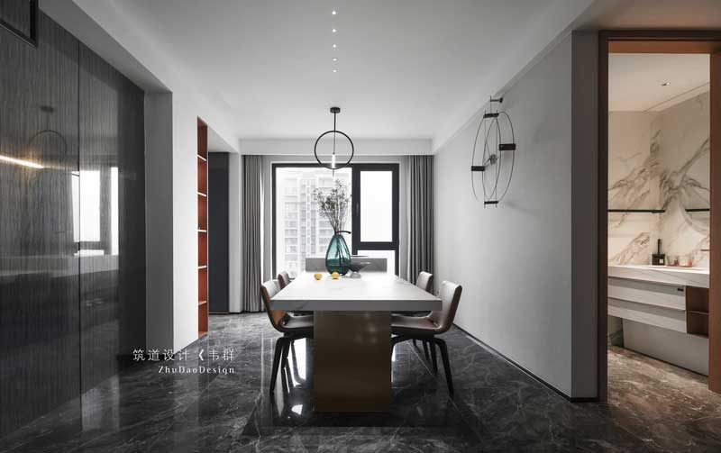 簡單的白色墻面餐廳效果圖