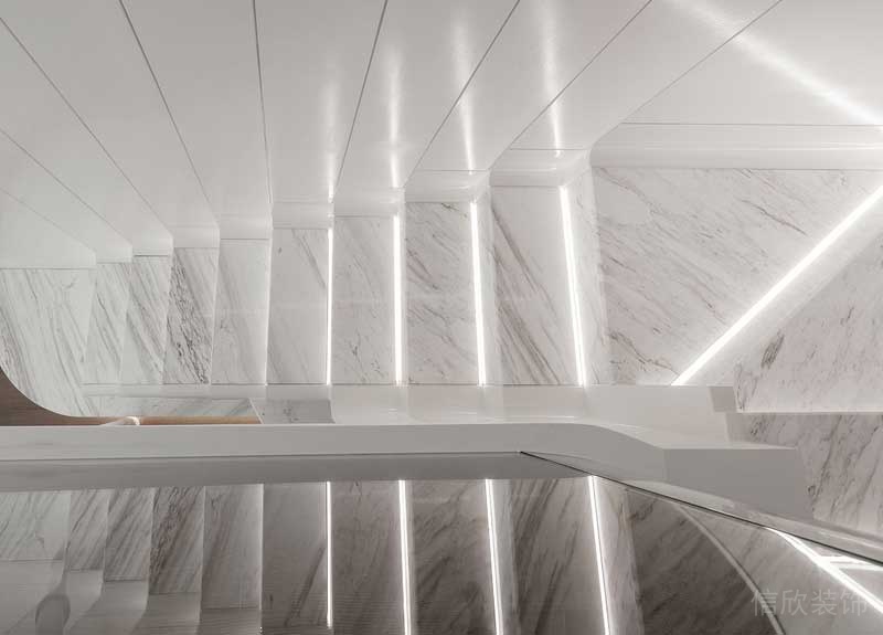 深圳寶安現代白色調家庭裝修案例樓梯藏光 深圳寶安現代白色調家庭裝修案例樓梯藏光