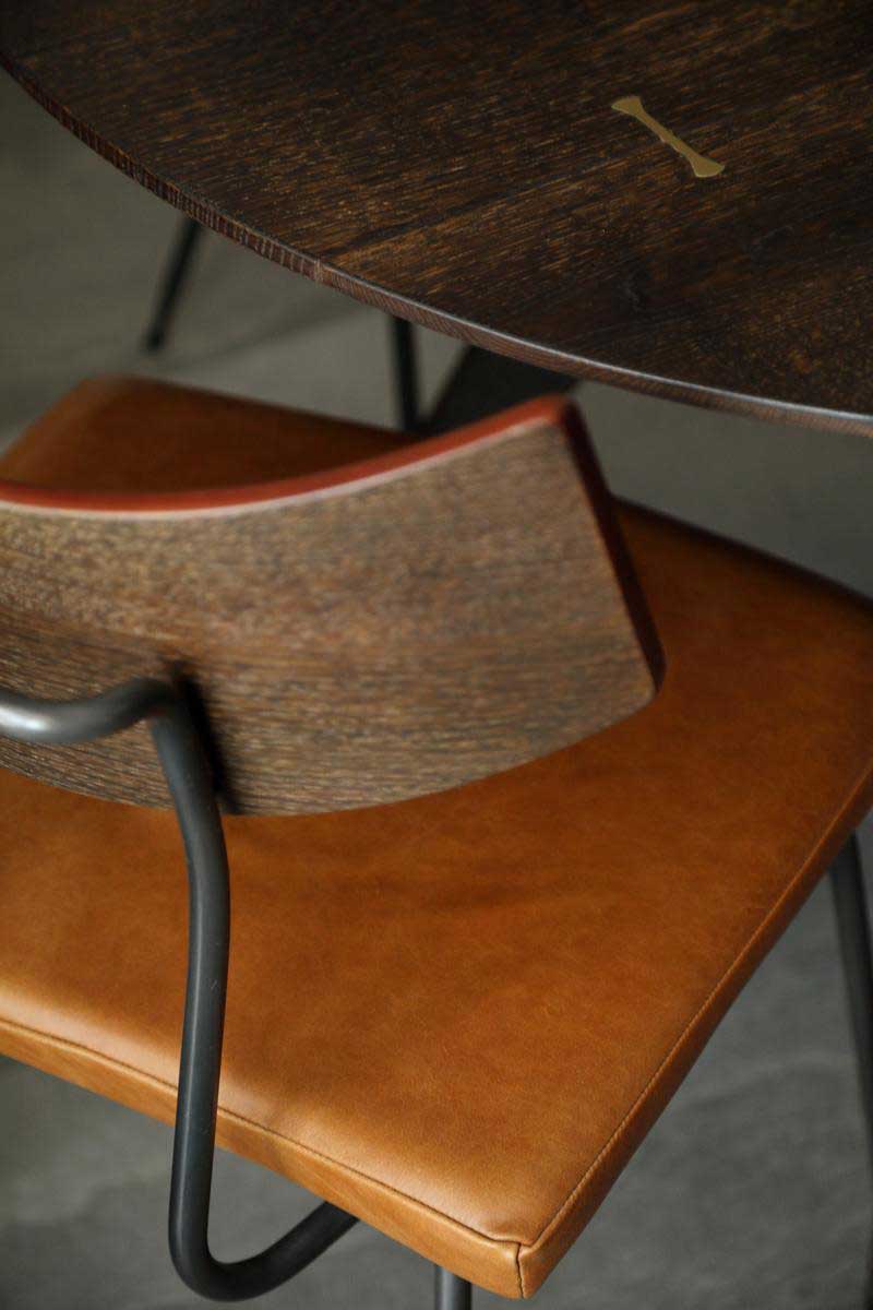 深圳龍崗區(qū)美式復古風家裝裝修實景圖餐桌餐椅