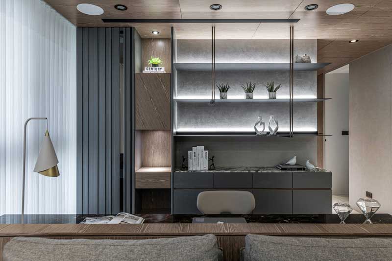 深圳福田區(qū)現(xiàn)代風格家庭新房裝修工程案例裝飾展示柜