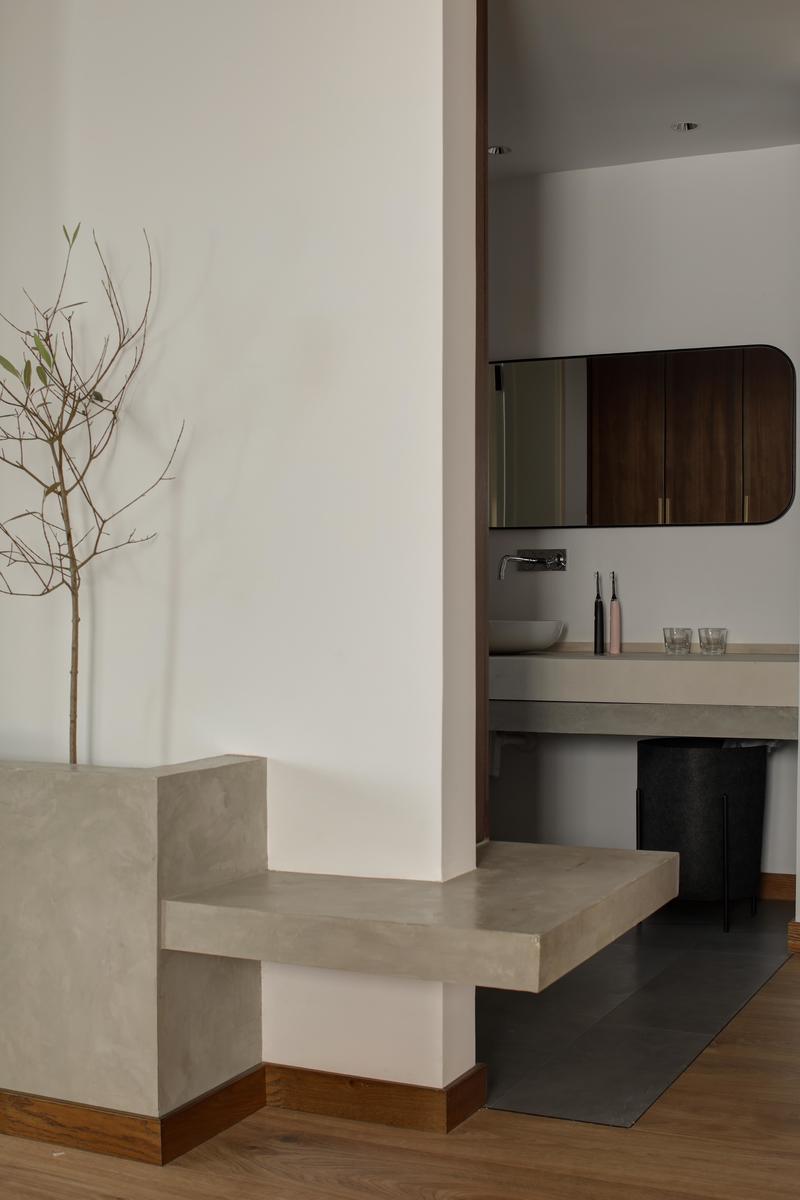 深圳龍崗區(qū)美式復古風家裝裝修實景圖主臥綠植