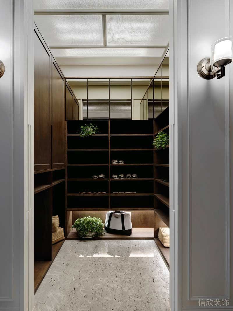 深圳寶安區(qū)西鄉(xiāng)簡歐風(fēng)格家裝新房裝修設(shè)計(jì)玄關(guān) 深圳寶安區(qū)西鄉(xiāng)簡歐風(fēng)格家裝新房裝修設(shè)計(jì)玄關(guān)