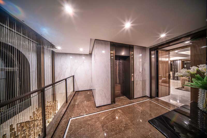 深圳龍崗區(qū)橫崗輕奢風(fēng)格新房裝修工程玄關(guān)