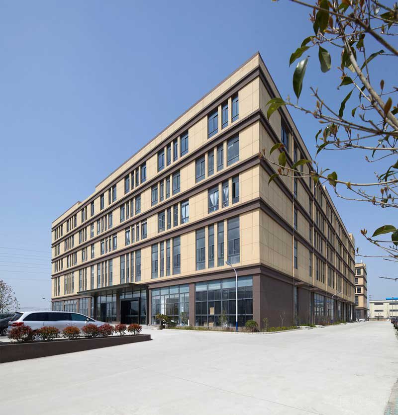 深圳龍華現(xiàn)代風(fēng)格大型辦公室裝修設(shè)計(jì)外觀(guān)實(shí)景 深圳龍華現(xiàn)代風(fēng)格大型辦公室裝修設(shè)計(jì)外觀(guān)實(shí)景