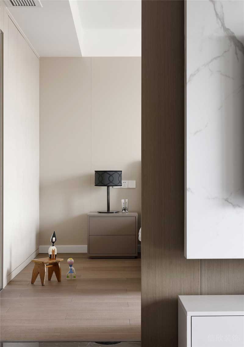 深圳羅湖區現代簡約風家庭新房裝修工程地面鋪設 深圳羅湖區現代簡約風家庭新房裝修工程地面鋪設