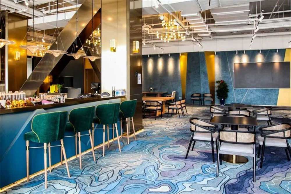 深圳龍崗藍(lán)調(diào)輕奢風(fēng)格酒吧裝修設(shè)計吧臺