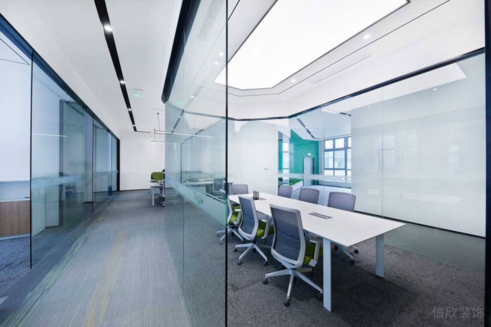 深圳市龍華區(qū)鴻榮源天俊現(xiàn)代簡約風(fēng)格辦公室裝修燈光效果 深圳市龍華區(qū)鴻榮源天俊現(xiàn)代簡約風(fēng)格辦公室裝修燈光效果