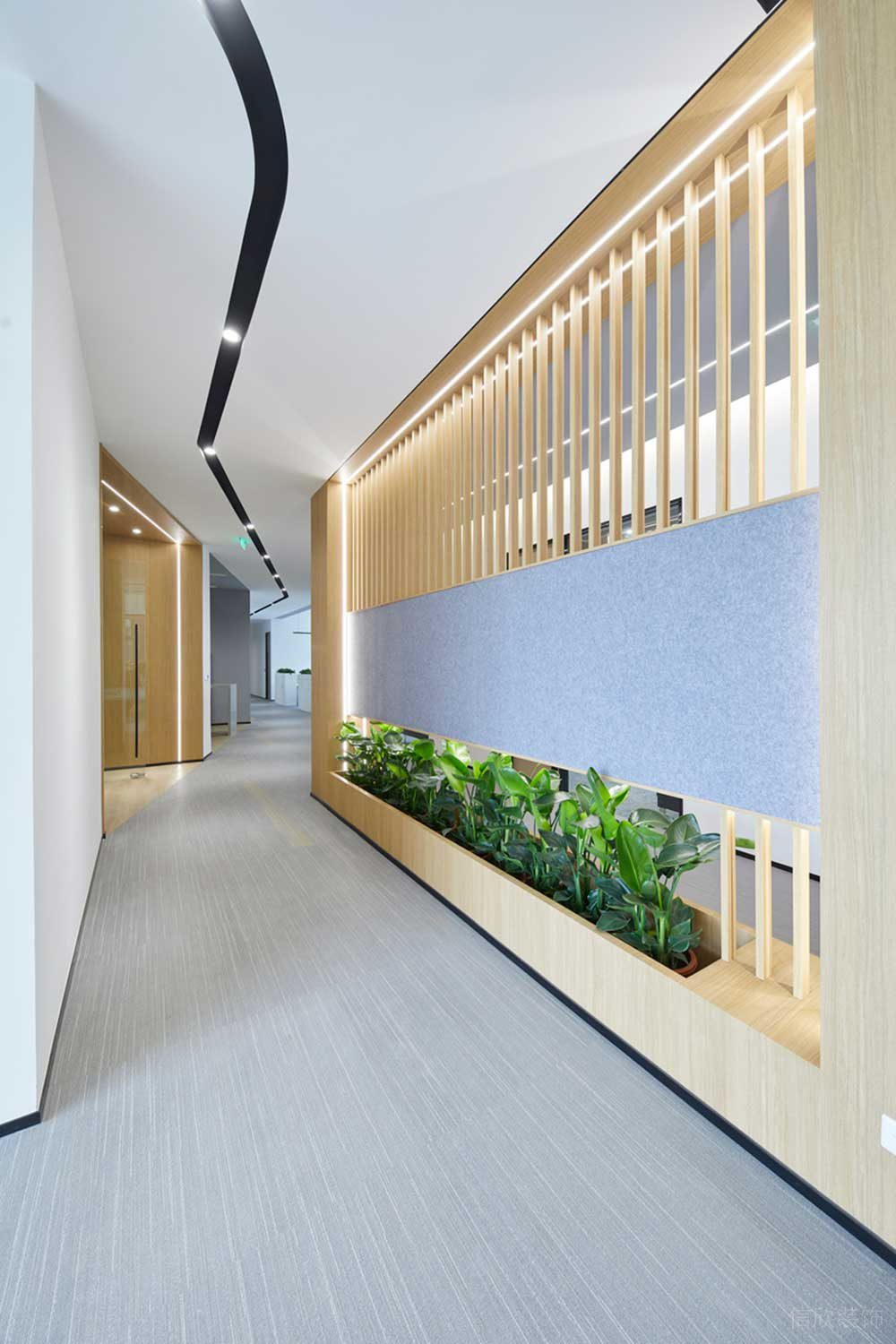 深圳市龍華區(qū)鴻榮源天俊現(xiàn)代簡約風(fēng)格辦公室裝修過道 深圳市龍華區(qū)鴻榮源天俊現(xiàn)代簡約風(fēng)格辦公室裝修過道