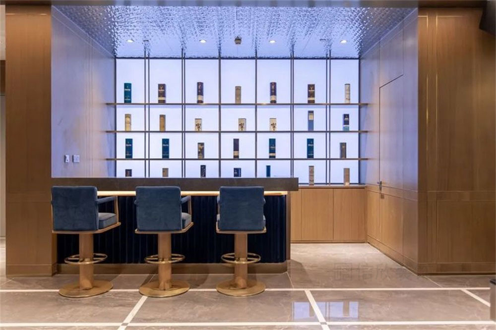 深圳龍崗藍(lán)調(diào)輕奢風(fēng)格酒吧裝修設(shè)計休閑娛樂歌舞廳水吧區(qū)