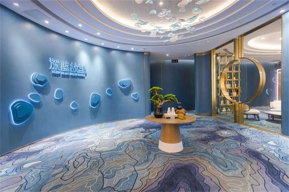深圳龍崗藍(lán)調(diào)輕奢風(fēng)格酒吧裝修設(shè)計接待大廳