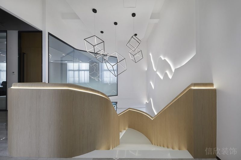 寶安區(qū)朗峻廣場現(xiàn)代簡約風(fēng)格辦公室裝修設(shè)計動線規(guī)劃