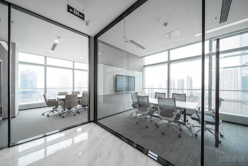 現(xiàn)代簡約風(fēng)格辦公空間多功能洽談會議室裝修圖