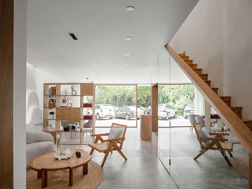 深圳福田美容養(yǎng)生店樓梯裝修設(shè)計(jì)