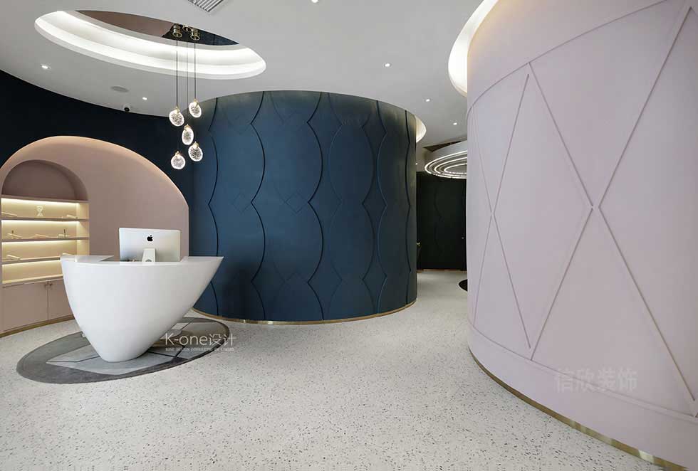 優(yōu)雅的美容美發(fā)店裝修前臺裝修設(shè)計 優(yōu)雅的美容美發(fā)店裝修前臺裝修設(shè)計