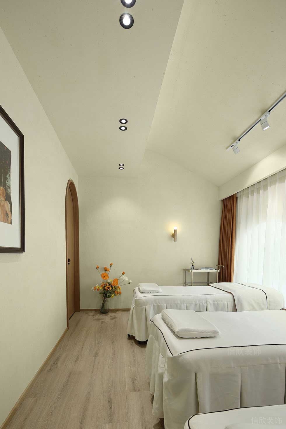 深圳福田美容美發(fā)SPA館二層美容區(qū)裝修設(shè)計 深圳福田美容美發(fā)SPA館二層美容區(qū)裝修設(shè)計