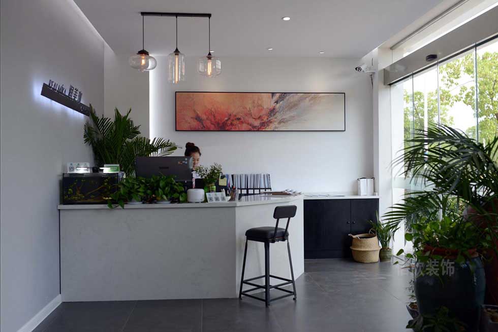 潤美珈深圳美容店前臺裝修設計 潤美珈深圳美容店前臺裝修設計