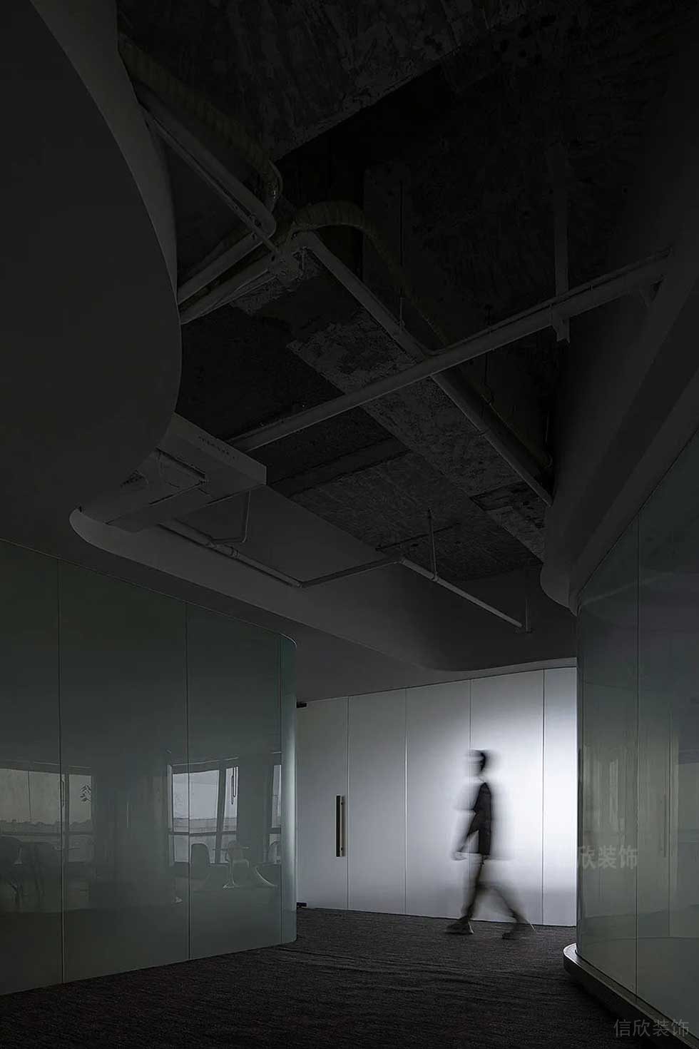 簡約風格辦公室裝修案例過道空間效果圖