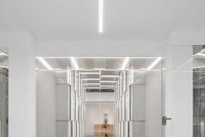 現(xiàn)代風格商務(wù)辦公室走廊藝術(shù)燈光效果圖