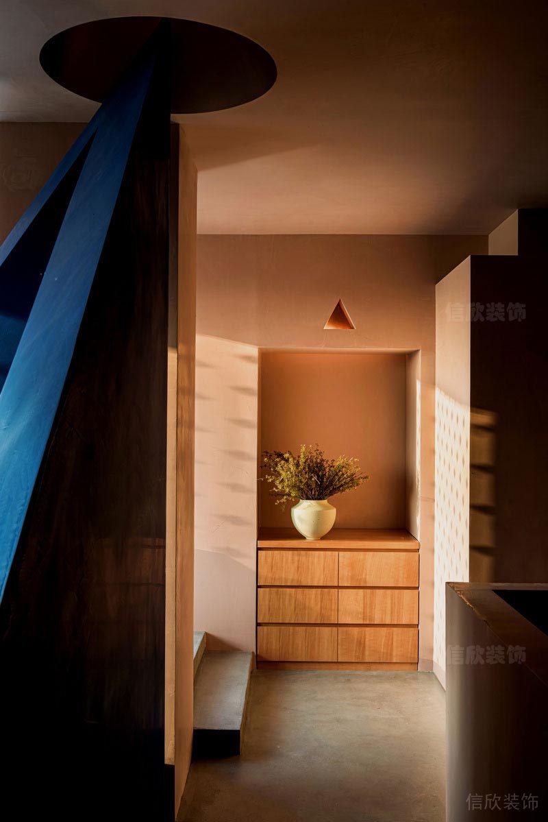 深圳市羅湖區(qū)咖啡廳裝飾