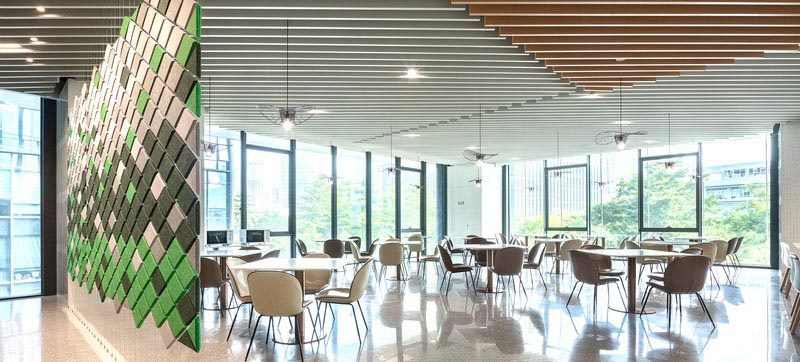 深圳龍華辦公室裝修設(shè)計(jì)