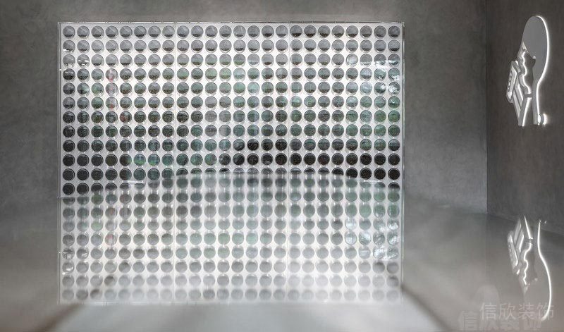 深圳白石洲餐飲裝修設(shè)計公司案例現(xiàn)代藝術(shù)掛飾