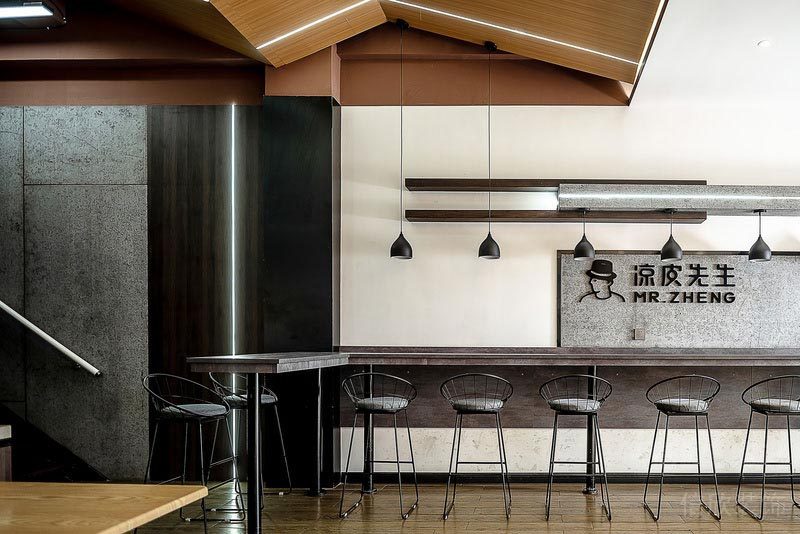 深圳沙尾餐飲裝修設(shè)計(jì)公司案例吧臺